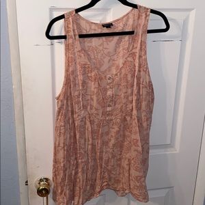 Torrid baby pink floral tank top